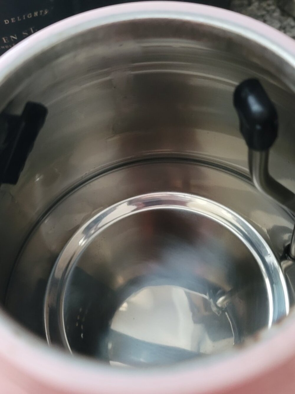Kettle - Picture 2 of 6